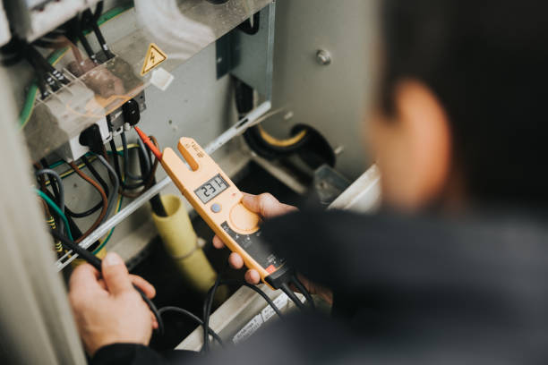 Best Local Electrician Companies  in Englewood, OH